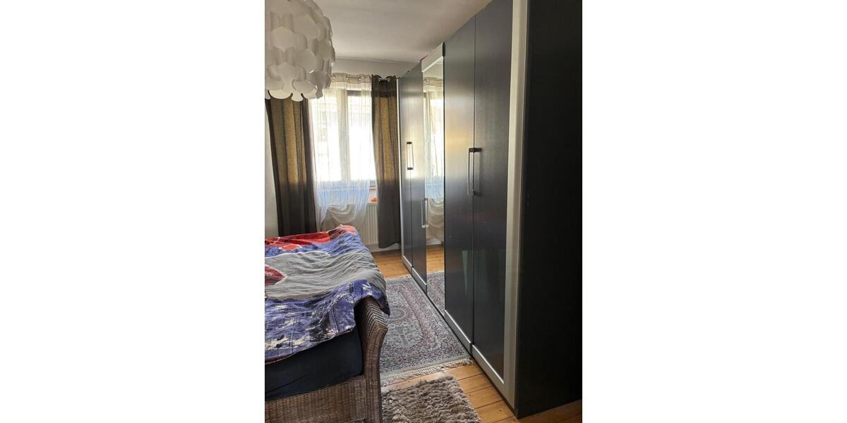 Etagenwohnung Wiesbaden Mainz-Amöneburg - 3 Zimmer, 60 m&sup2;, 1.200&euro; | Angebot:26625719