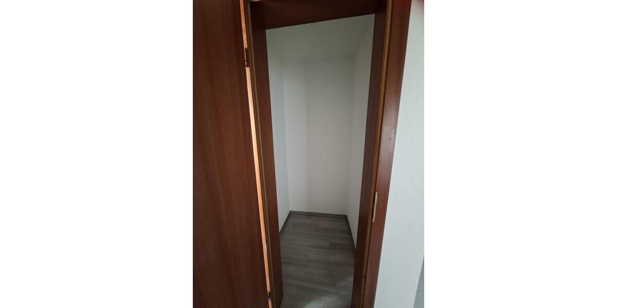 Dachgeschoßwohnung Korbach - 2 Zimmer, 56 m&sup2;, 505&euro; | Angebot:25960982