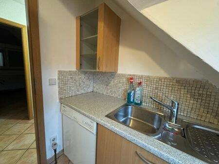 Etagenwohnung Hilzingen - 3 Zimmer, 75 m&sup2;, 700&euro; | Angebot:23597463