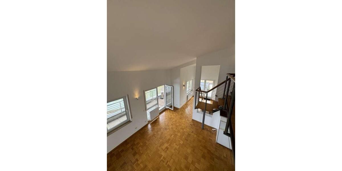 Einfamilienhaus Stuttgart Bad Cannstatt - 1 Zimmer, 86 m&sup2;, 1.550&euro; | Angebot:26614157