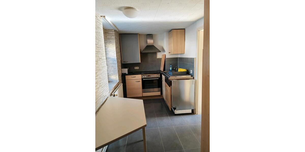 Erdgeschoßwohnung Eckartsberga - 2 Zimmer, 40 m&sup2;, 350&euro; | Angebot:25841039