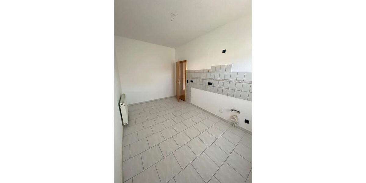 Erdgeschoßwohnung Blankenburg (Harz) - 4 Zimmer, 98 m&sup2;, 700&euro; | Angebot:26535290