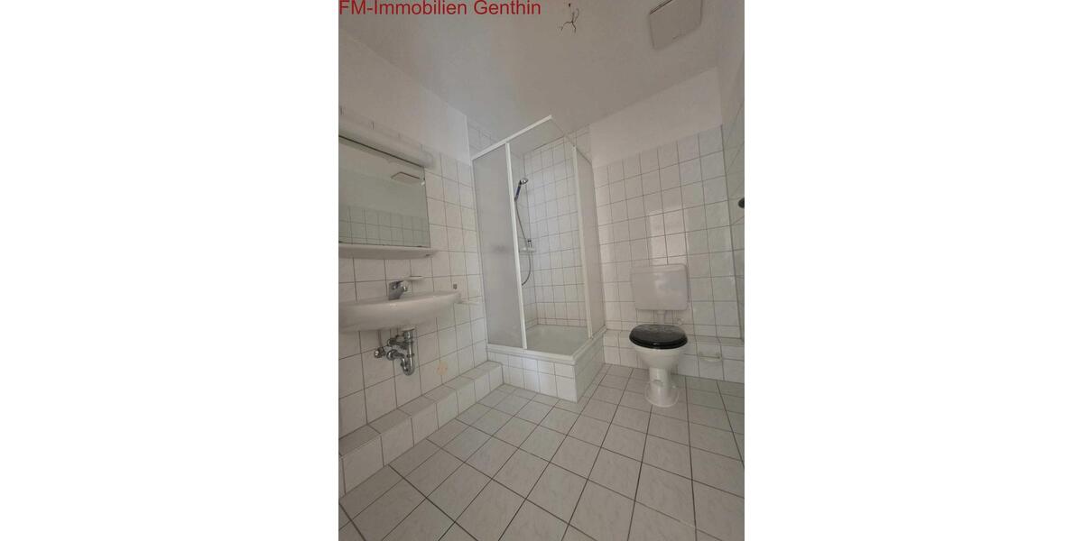 Dachgeschoßwohnung Genthin - 1 Zimmer, 50 m&sup2;, 350&euro; | Angebot:26487351