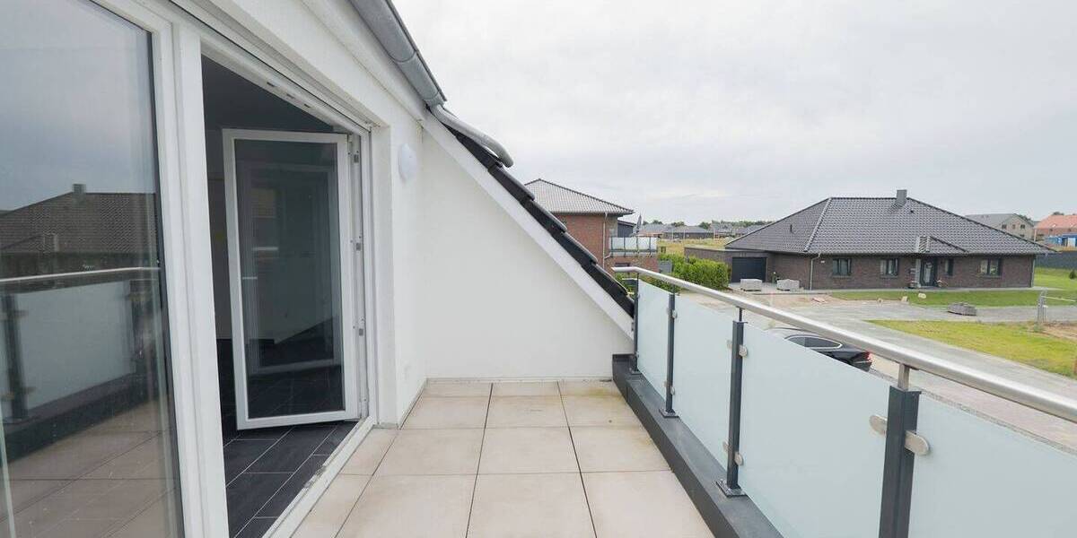 Etagenwohnung Hemmoor Warstade - 3 Zimmer, 96 m&sup2;, 1.055&euro; | Angebot:25692806