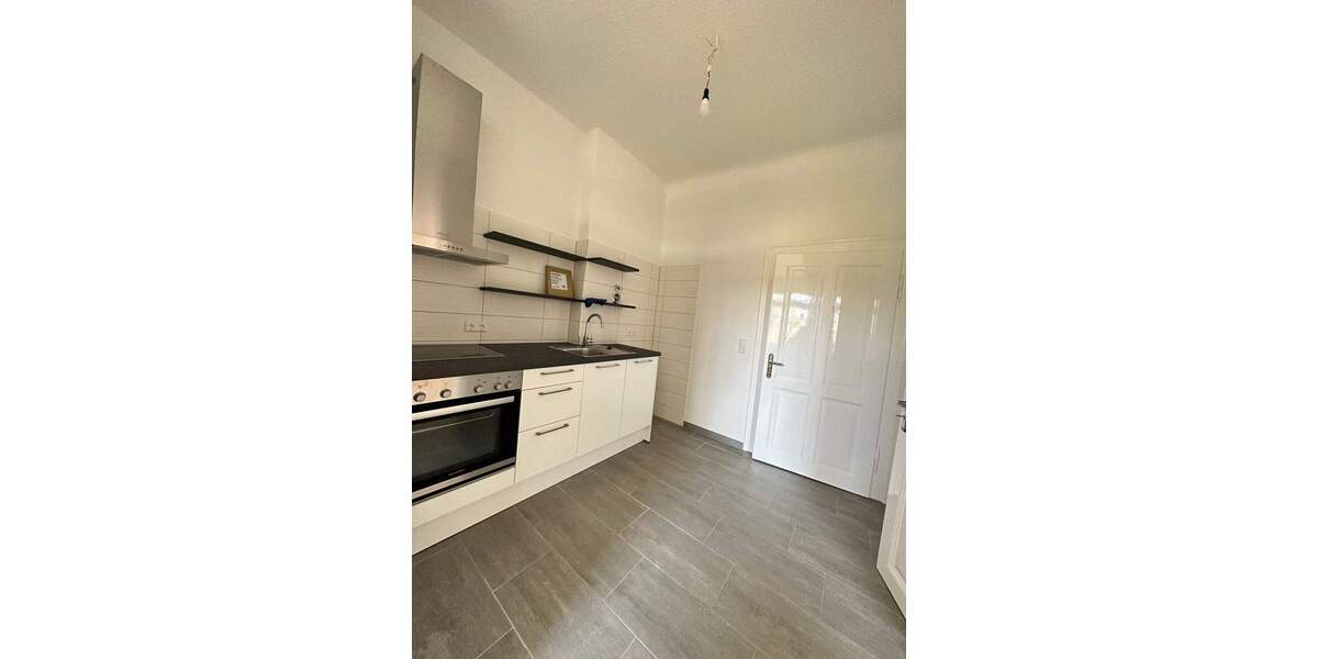 9114688 | traumhafte 3-Zimmer Altbauwohnung in zentraler Lage, EBK 3 zimmer