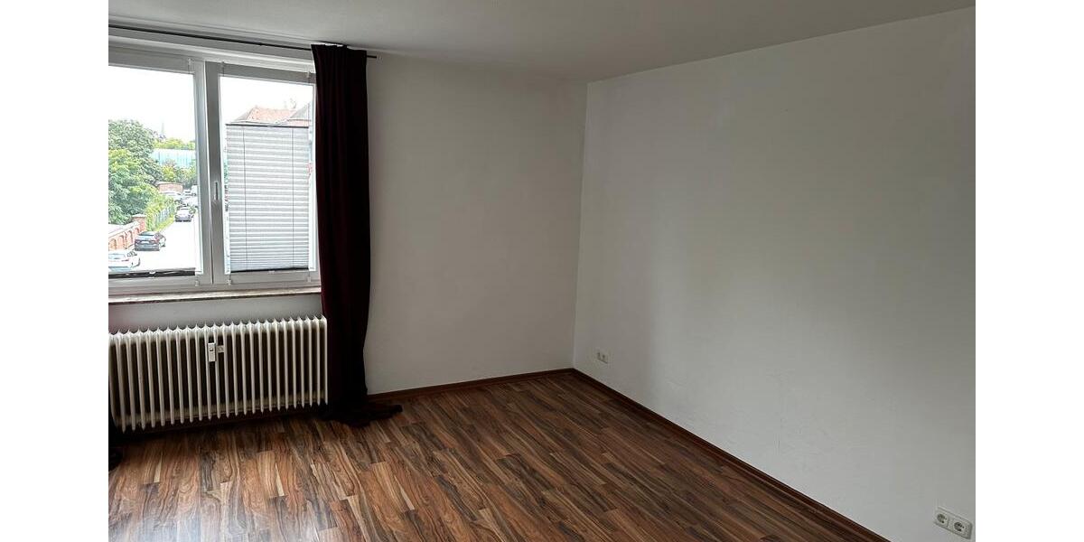 Geräumige 3 Zimmerwohnung 85m2 Stadtnah 3 zimmer