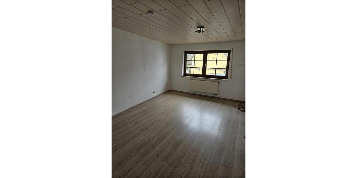 Etagenwohnung Ingelheim am Rhein - 3 Zimmer, 97 m&sup2;, 1.164&euro; | Angebot:24795037