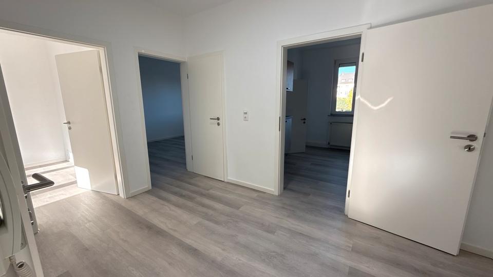 Erdgeschoßwohnung Sömmerda - 2 Zimmer, 65 m&sup2;, 699&euro; | Angebot:26255748