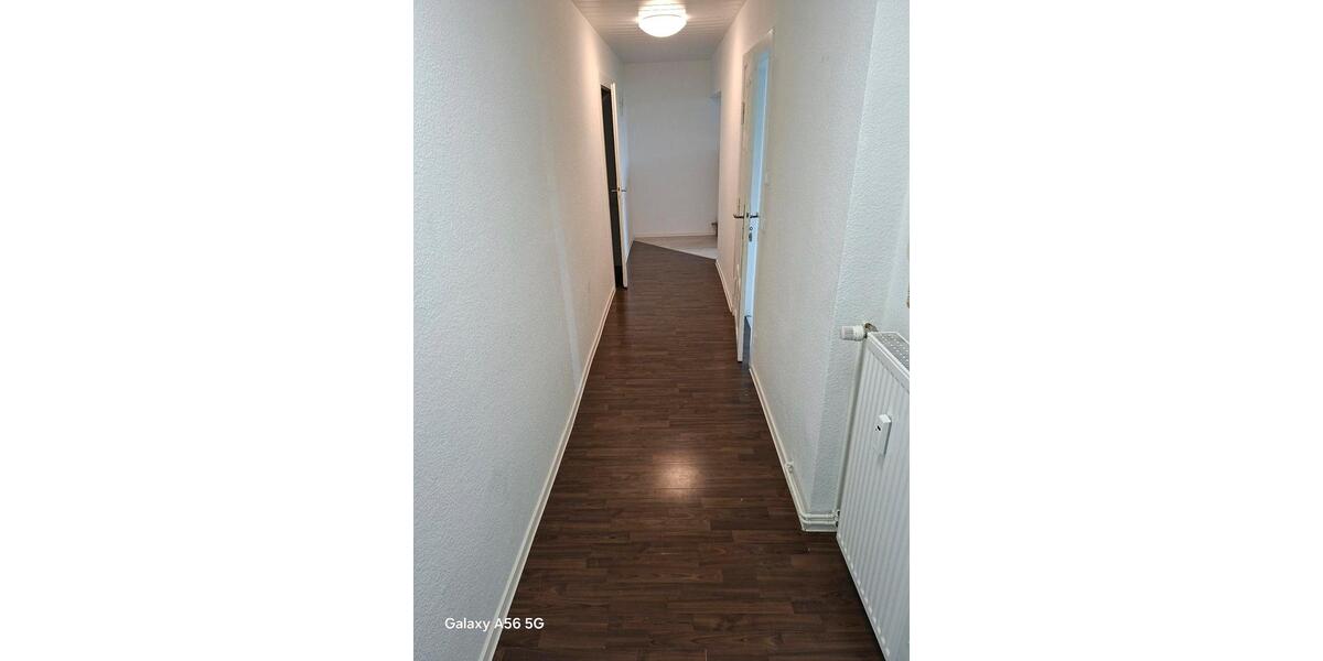 Etagenwohnung Finsterwalde - 3 Zimmer, 80 m&sup2;, 500&euro; | Angebot:26446569