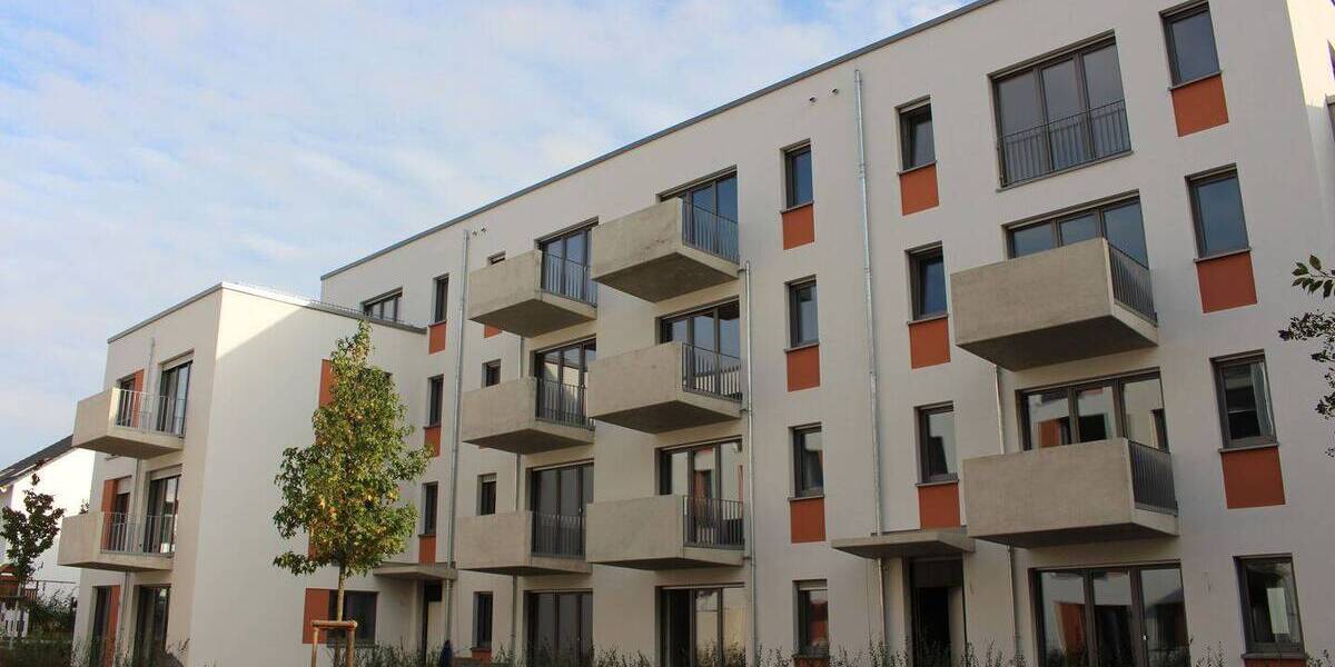Etagenwohnung Frankfurt am Main Unterliederbach - 4 Zimmer, 111 m&sup2;, 1.492&euro; | Angebot:26741846