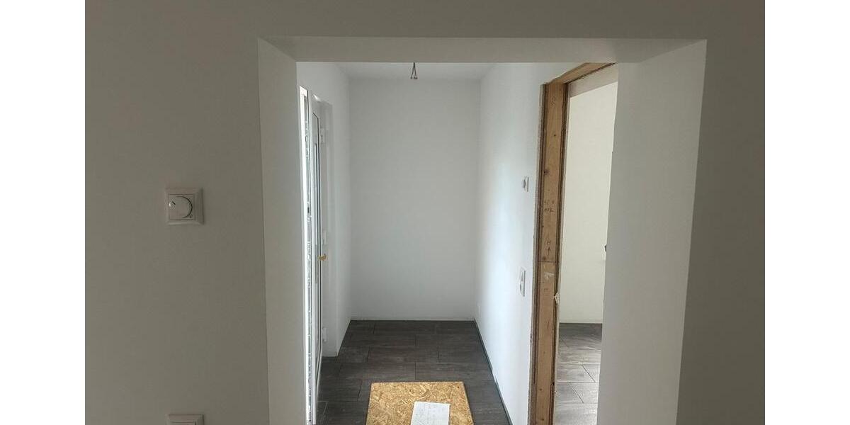 Erstbezug in Schwerin-Warnitz – Frisch sanierte 70 m² mit Terasse 2 zimmer