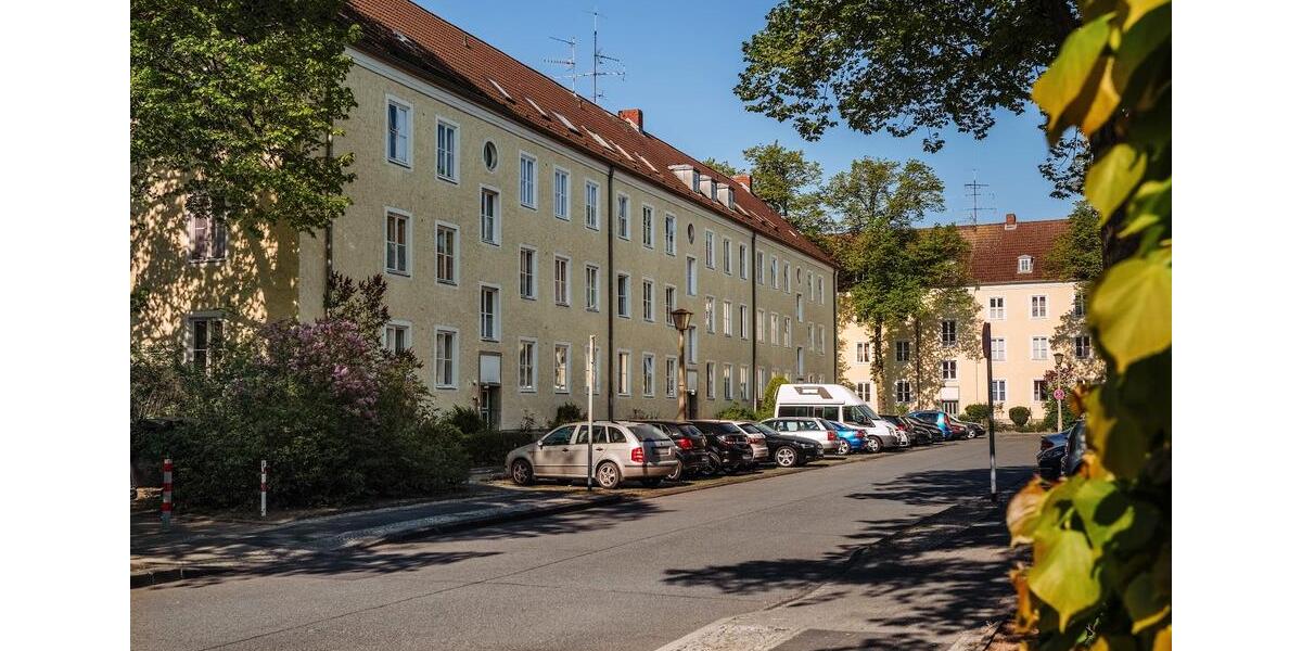 Erdgeschoßwohnung Wolfsburg - 1 Zimmer, 16 m&sup2;, 130&euro; | Angebot:25648223