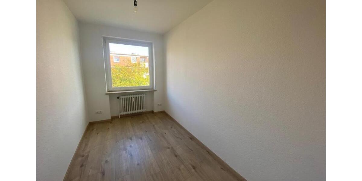 Etagenwohnung Bremervörde - 4 Zimmer, 90 m&sup2;, 649&euro; | Angebot:25167479