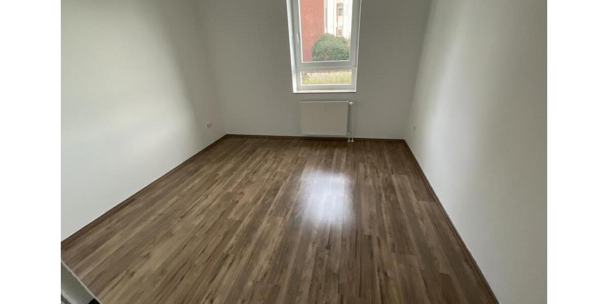 Erdgeschoßwohnung Wilhelmshaven - 3 Zimmer, 70 m&sup2;, 735&euro; | Angebot:23786939