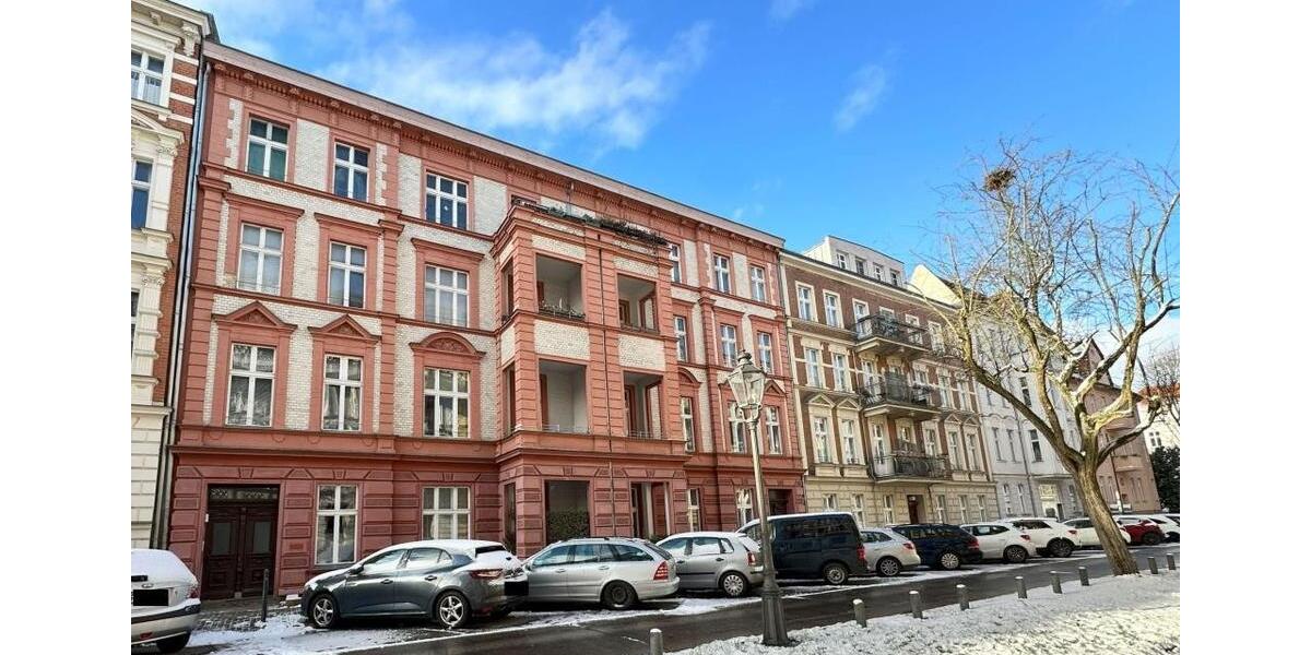 Dachgeschoßwohnung Frankfurt (Oder) - 4 Zimmer, 108 m&sup2;, 680&euro; | Angebot:24940618