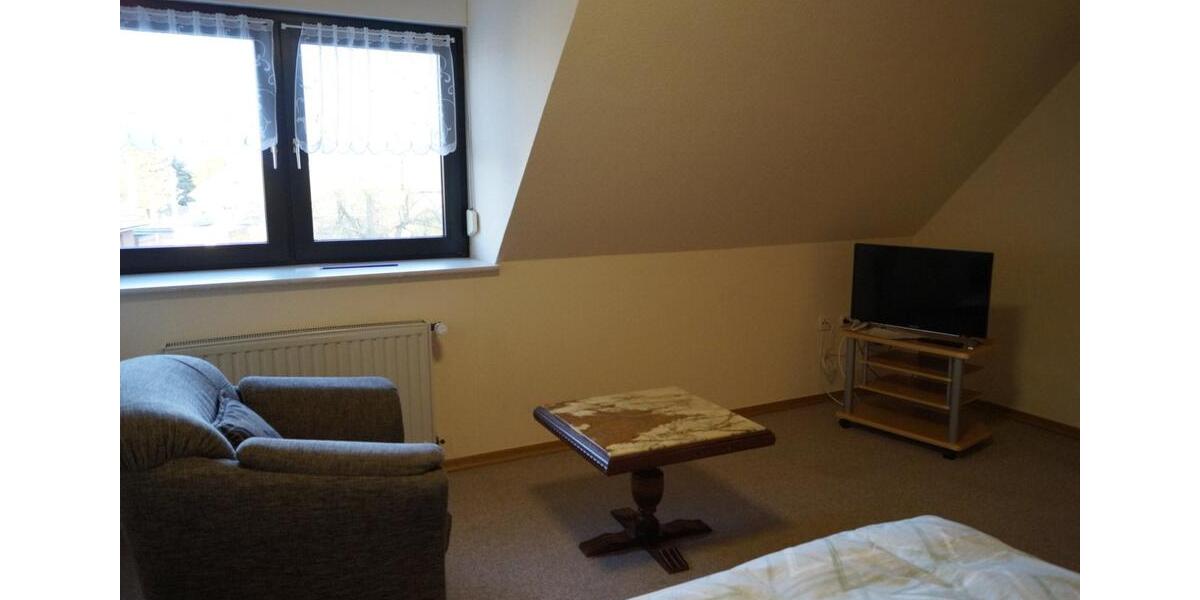 Wohnen auf Zeit Liebenau - 3 Zimmer, 100 m&sup2;, 35&euro; | Angebot:25804829