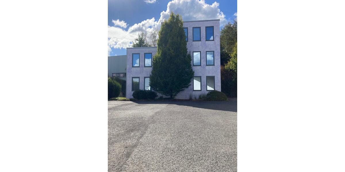 Gewerbeobjekt Freudenberg - 1.650&euro; | Angebot:23025962