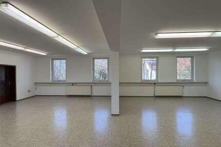 Gewerbeobjekt Fürth Bislohe - 1.800&euro; | Angebot:25192410