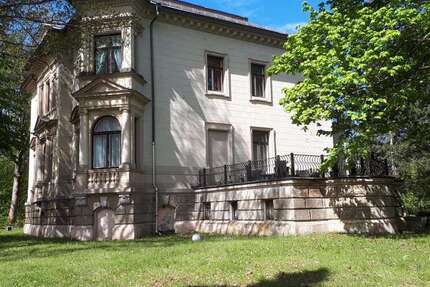 Haus zum Mieten in Großschönau 1.650 € 369 m² 10 zimmer