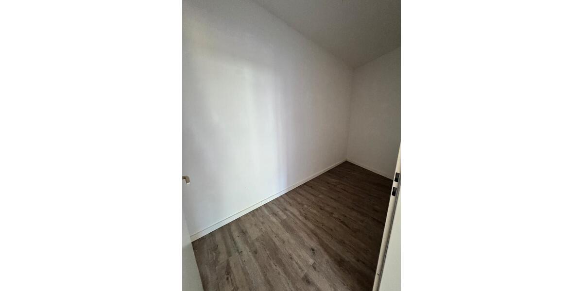 Erdgeschoßwohnung Rüdersdorf bei Berlin Hennickendorf - 4 Zimmer, 90 m&sup2;, 1.305&euro; | Angebot:25977743