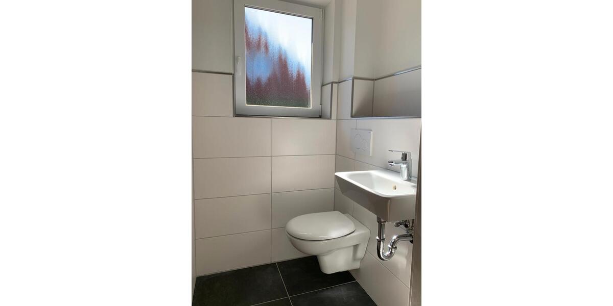 Erdgeschoßwohnung Wiesmoor - 4 Zimmer, 136 m&sup2;, 1.260&euro; | Angebot:26088513
