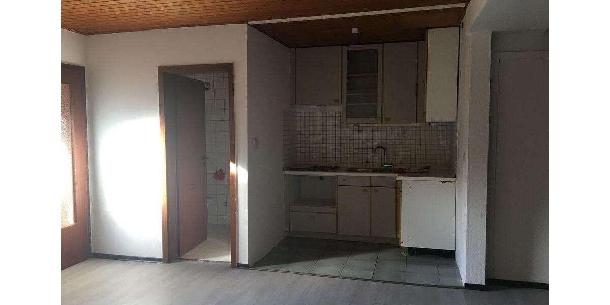 1.5 Zimmer Appartement Souterrain 1 zimmer