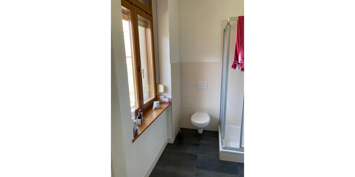 Erdgeschoßwohnung Jockgrim - 1.5 Zimmer, 42 m&sup2;, 300&euro; | Angebot:20838683