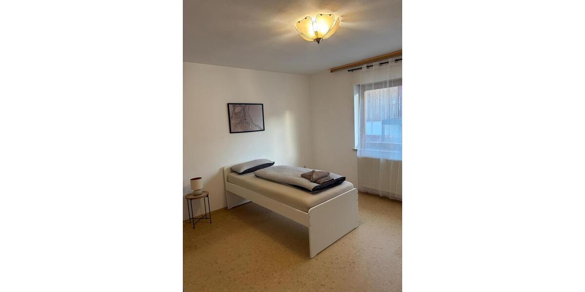 Wohnen auf Zeit Ingolstadt - 5 Zimmer, 133 m&sup2;, 25&euro; | Angebot:25385634