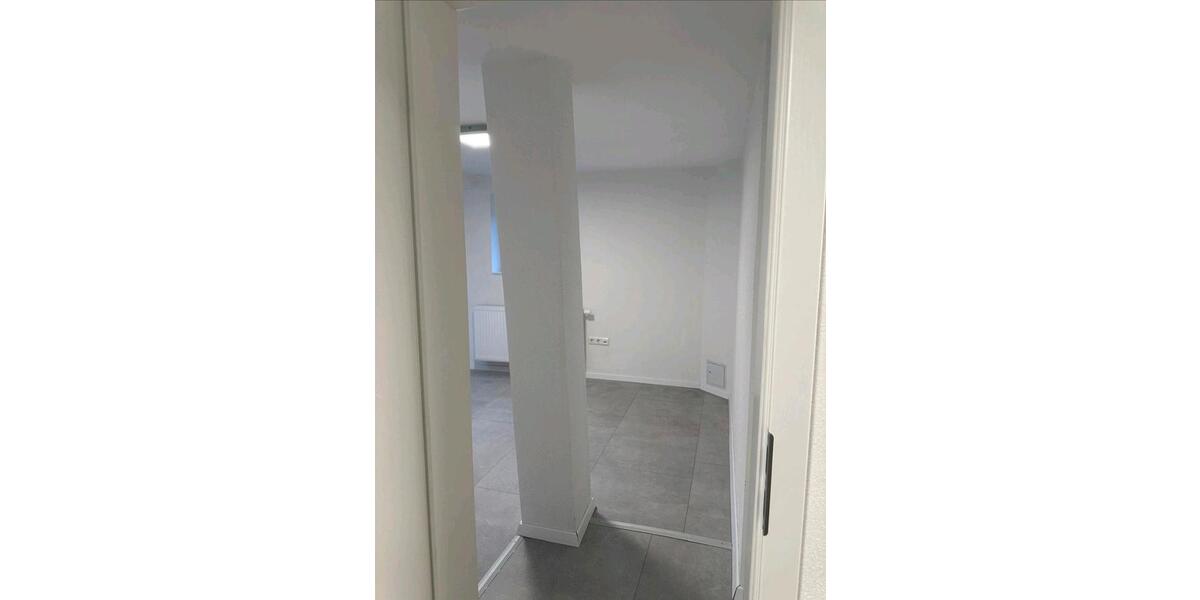 Dachgeschoßwohnung Eberdingen - 3 Zimmer, 75 m&sup2;, 1.100&euro; | Angebot:26125732