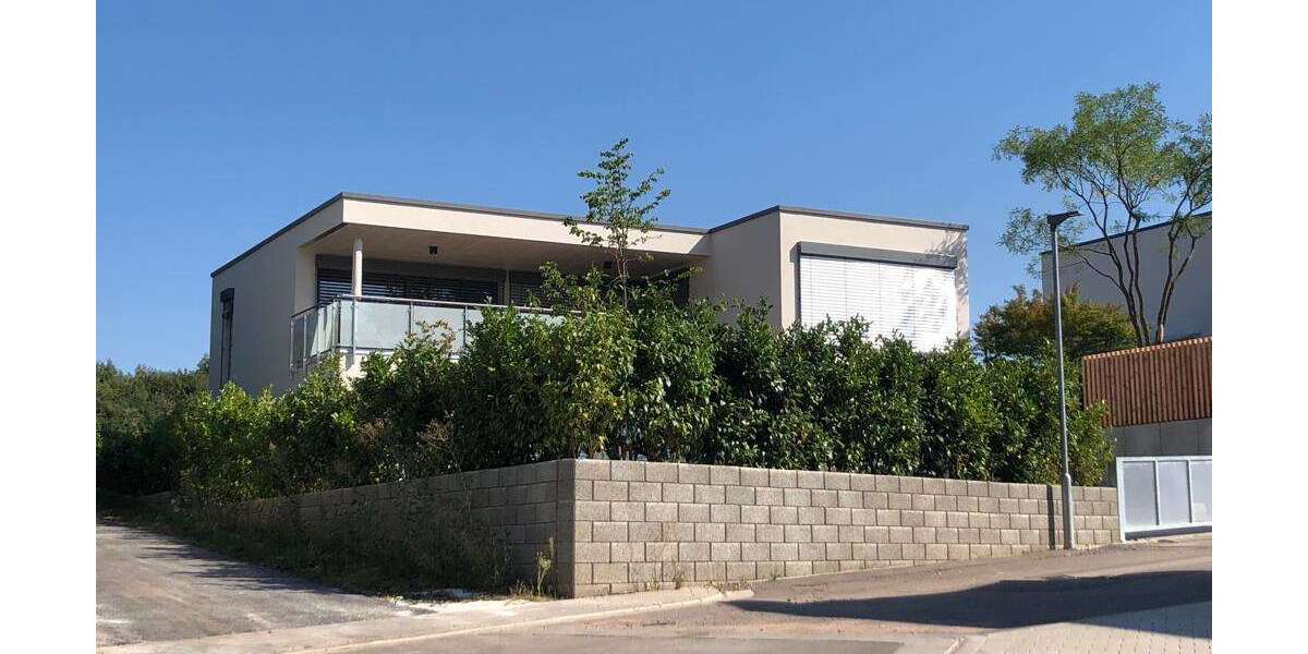 Einfamilienhaus Kaiserslautern Kaiserberg - 4 Zimmer, 220 m&sup2;, 2.700&euro; | Angebot:27272245