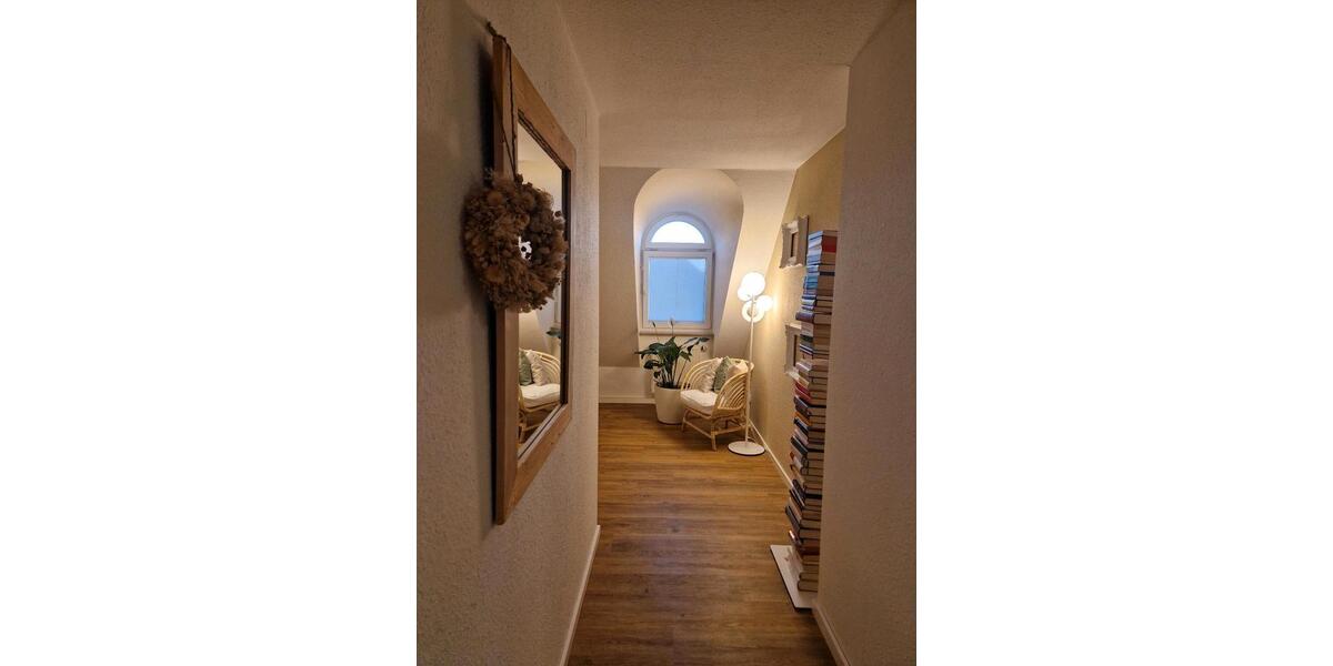 Dachgeschoßwohnung Bad Säckingen - 3.5 Zimmer, 138 m&sup2;, 1.380&euro; | Angebot:25589636