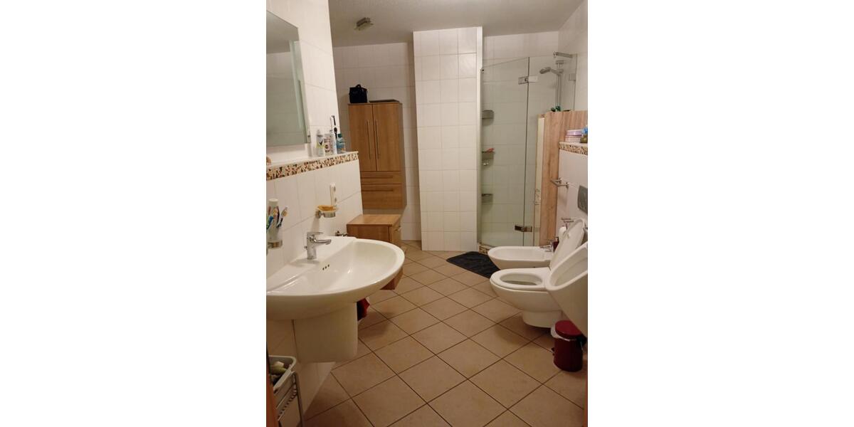 Wohnen auf Zeit Merzig - 4 Zimmer, 125 m&sup2;, 500&euro; | Angebot:24878246