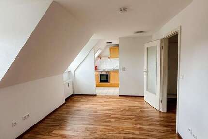 Wohnung Ludwigsburg - 2 Zimmer, 39 m&sup2;, 800&euro; | Angebot:26732579