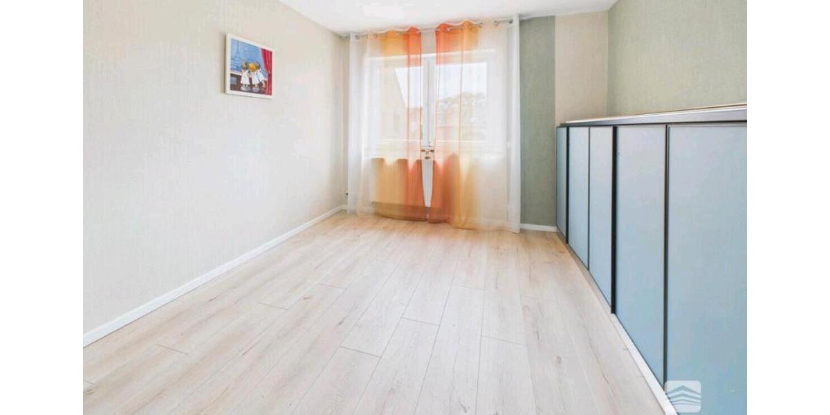 Etagenwohnung Heinsberg - 3 Zimmer, 135 m&sup2;, 1.100&euro; | Angebot:26283847