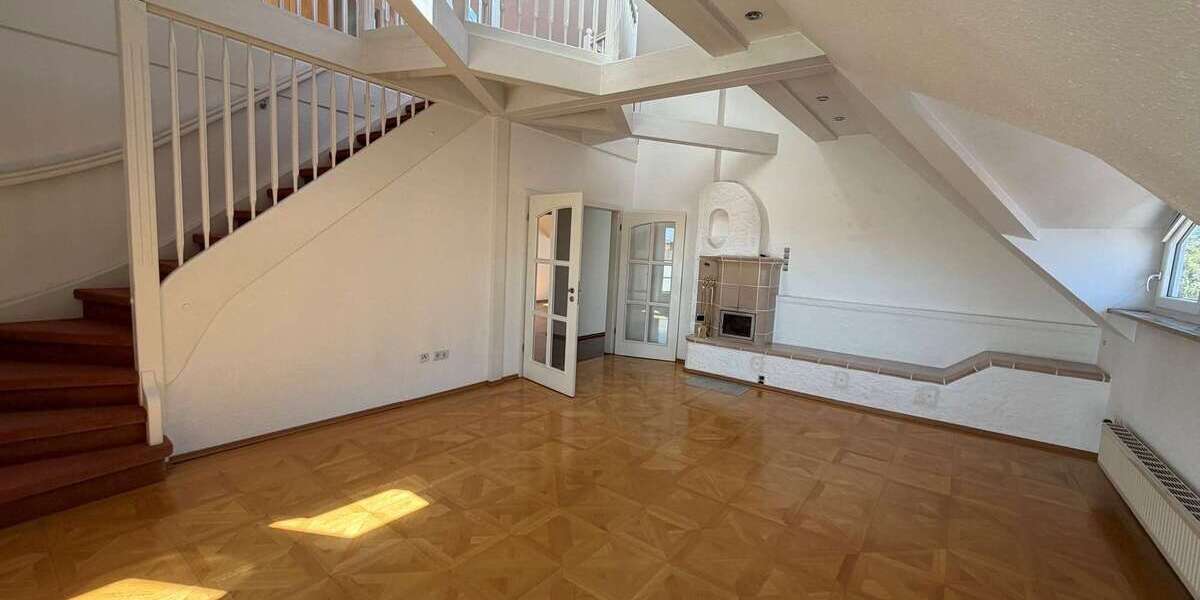 Etagenwohnung Augsburg Innenstadt - 5 Zimmer, 169 m&sup2;, 2.300&euro; | Angebot:25994589