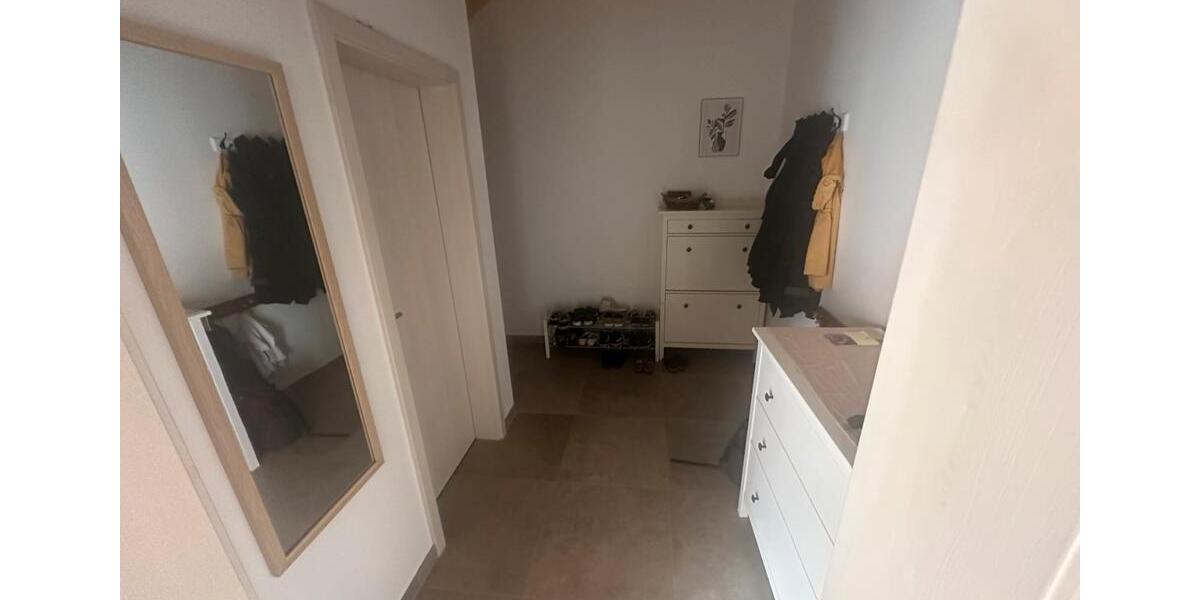 Maisonettenwohnung Landau an der Isar - 4 Zimmer, 130 m&sup2;, 1.150&euro; | Angebot:25650982