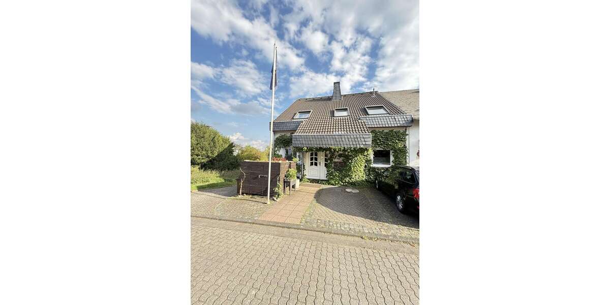 Wohnung zum Mieten in Koblenz 2.500 € 165 m² 5 zimmer