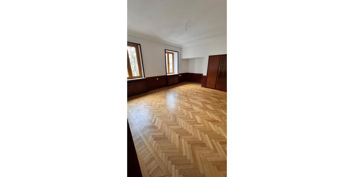 Etagenwohnung Schwalbach - 3 Zimmer, 90 m&sup2;, 880&euro; | Angebot:25124935
