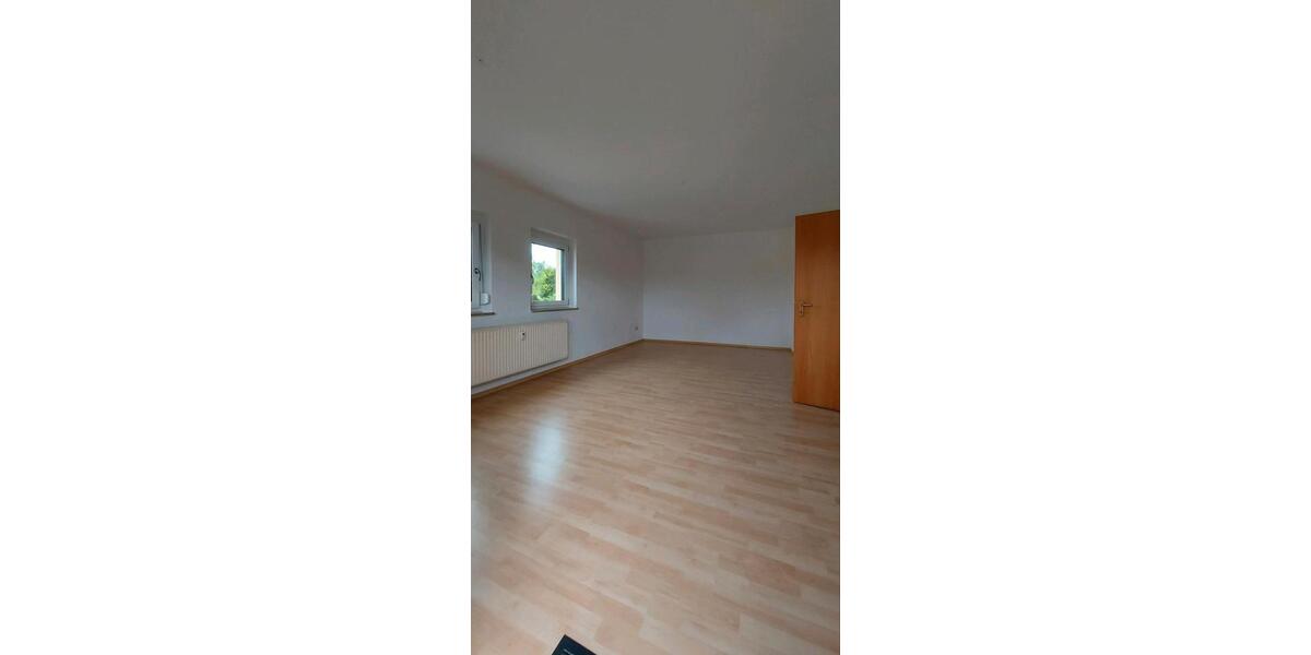 Etagenwohnung Neustadt an der Aisch - 4 Zimmer, 100 m&sup2;, 825&euro; | Angebot:26416873
