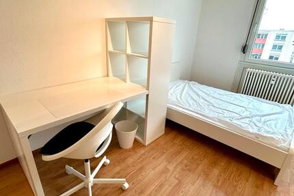 Wohnen auf Zeit Mannheim Käfertal - 4 Zimmer, 80 m&sup2;, 520&euro; | Angebot:25033947