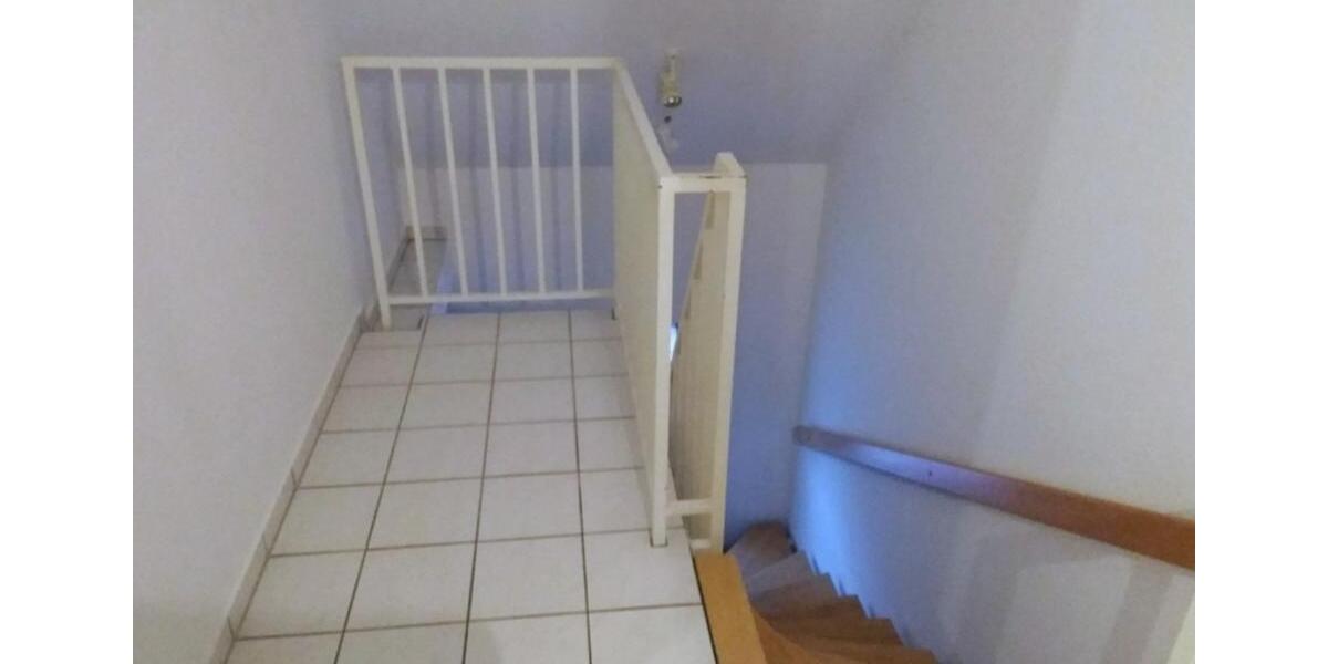 3 Raum Wohnung mit Carport und Küche in Osterweddingen 3 zimmer