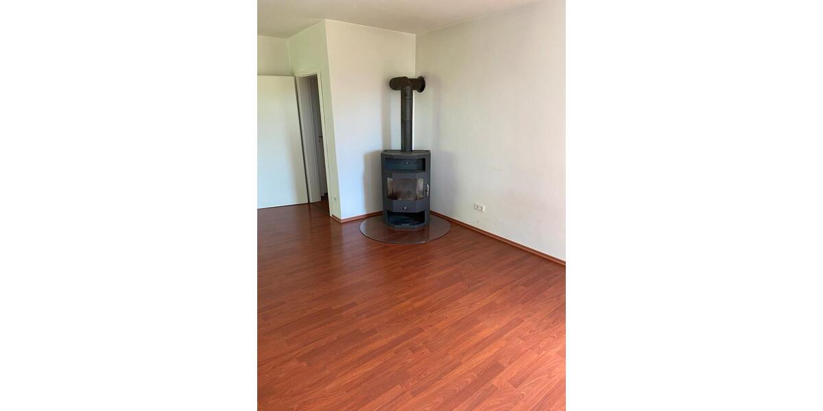 Erdgeschoßwohnung Lage - 2 Zimmer, 60 m&sup2;, 700&euro; | Angebot:26691966