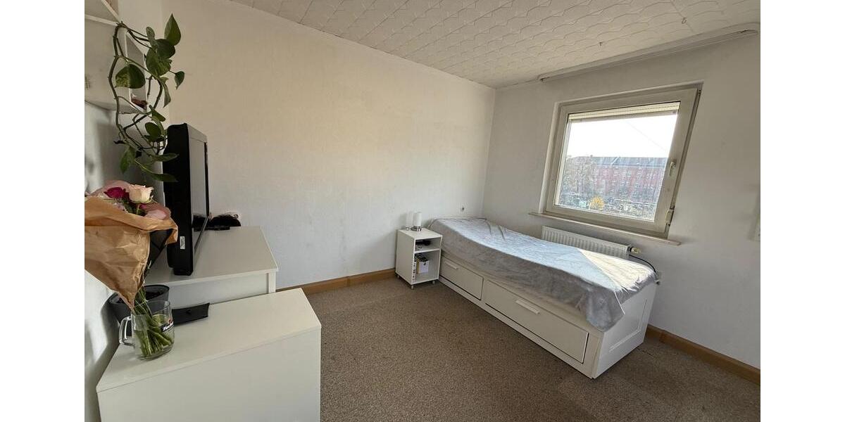 Wohnen auf Zeit Egloffstein - 1 Zimmer, 14 m&sup2;, 450&euro; | Angebot:26515255