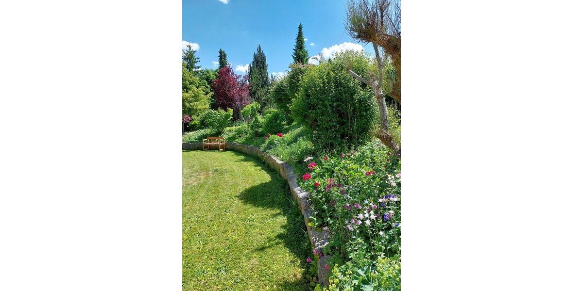 Dachgeschoßwohnung Lauchheim - 3 Zimmer, 92 m&sup2;, 780&euro; | Angebot:24661596