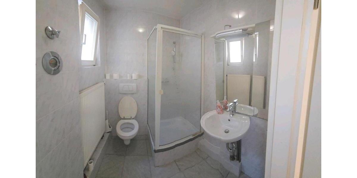 Etagenwohnung Baden-Baden Baden - 5 Zimmer, 79 m&sup2;, 1.400&euro; | Angebot:26497870