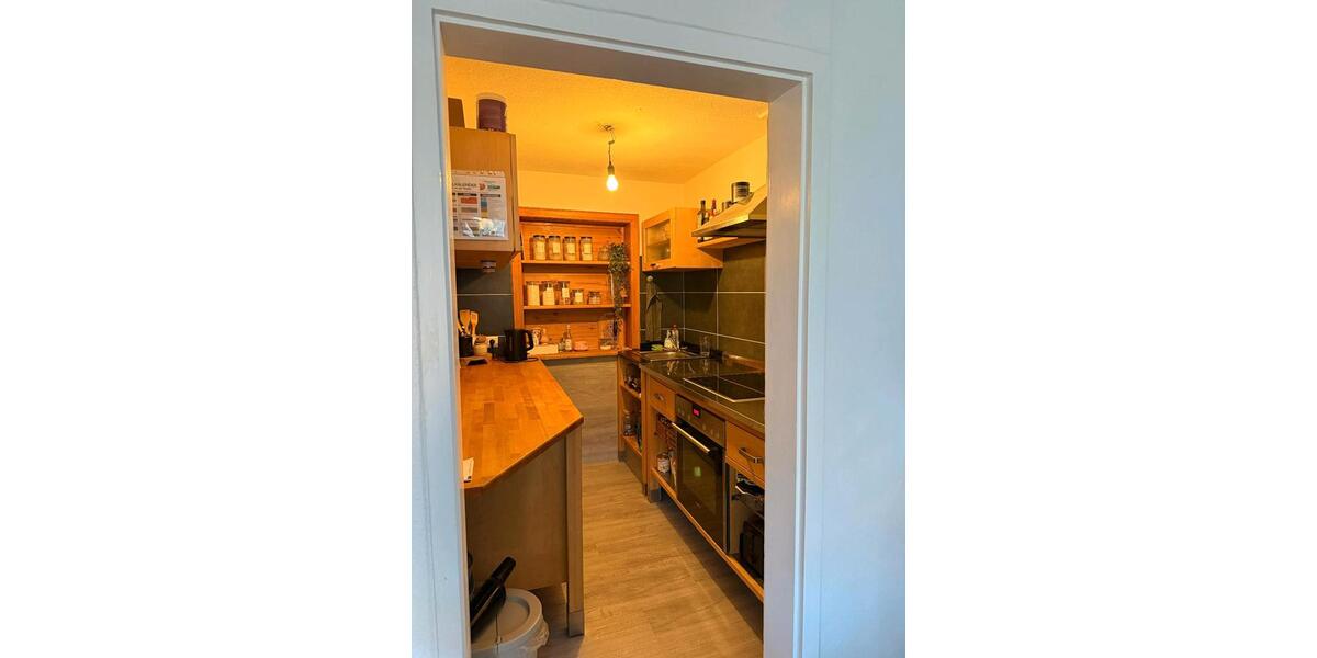 Etagenwohnung Steinau an der Straße - 3 Zimmer, 107 m&sup2;, 900&euro; | Angebot:25975695