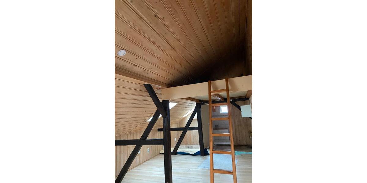 Dachgeschoßwohnung Kahla - 1 Zimmer, 35 m&sup2;, 280&euro; | Angebot:24199107