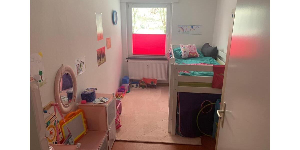 Hochparterre Oberviechtach - 4 Zimmer, 77 m&sup2;, 700&euro; | Angebot:26164173