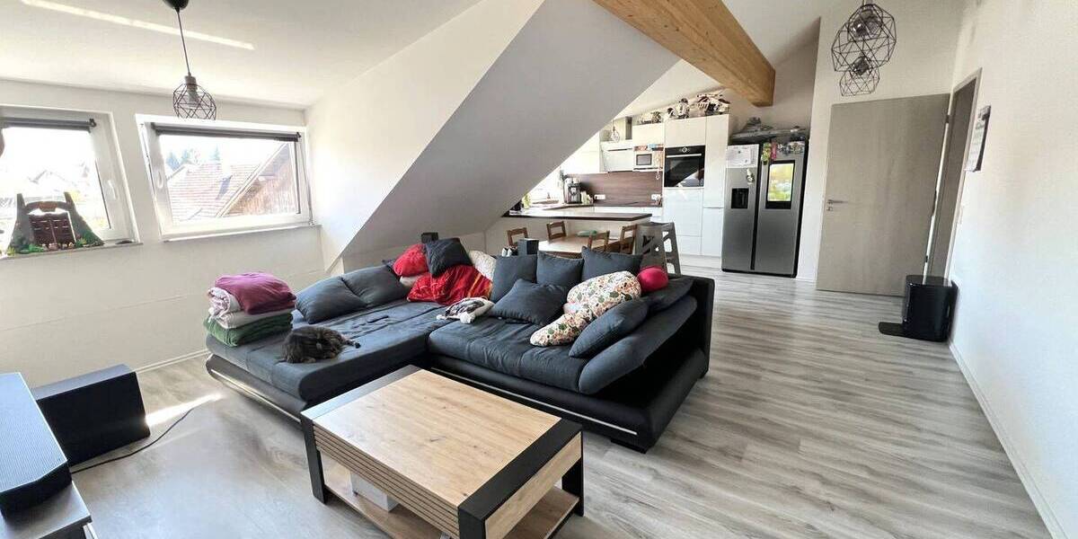 Etagenwohnung Bidingen Bernbach - 4 Zimmer, 103 m&sup2;, 1.090&euro; | Angebot:26080432