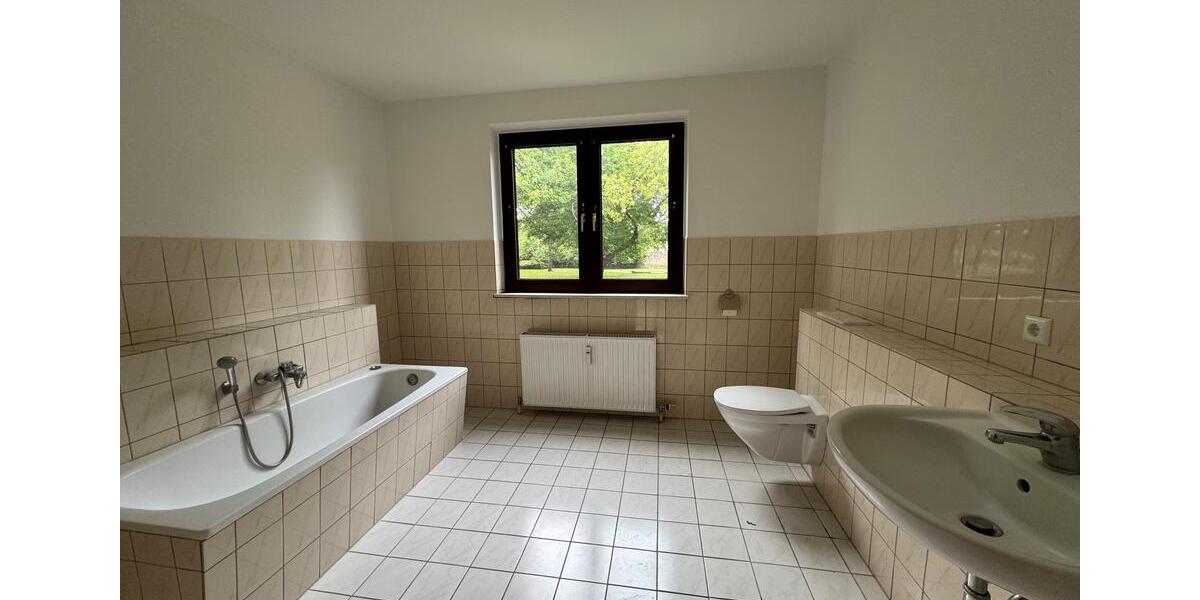 Etagenwohnung Güsten - 2 Zimmer, 70 m&sup2;, 420&euro; | Angebot:22507922